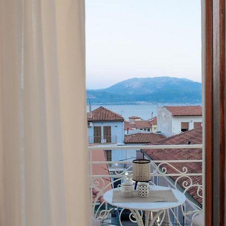 Leone Suites Nafpaktos Екстериор снимка