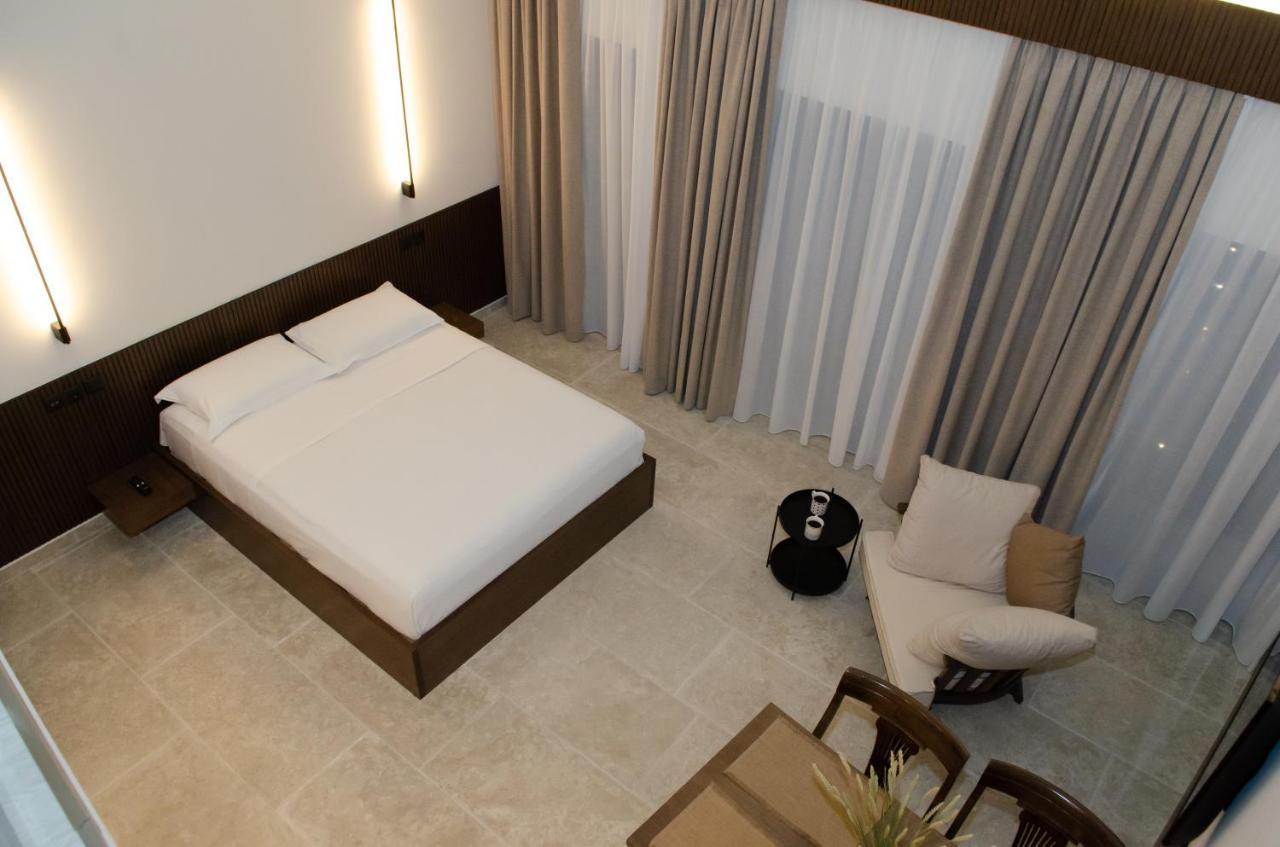 Leone Suites Nafpaktos Екстериор снимка