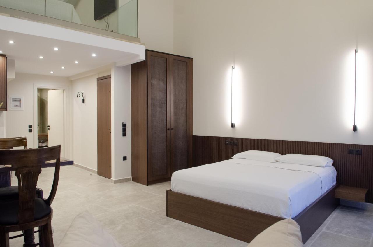 Leone Suites Nafpaktos Екстериор снимка