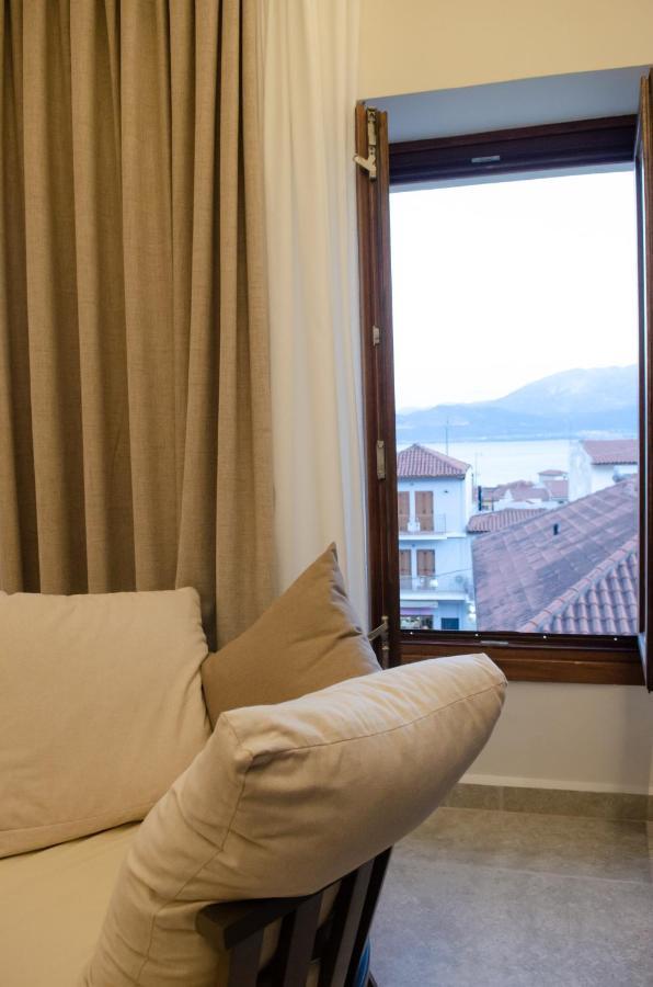 Leone Suites Nafpaktos Екстериор снимка