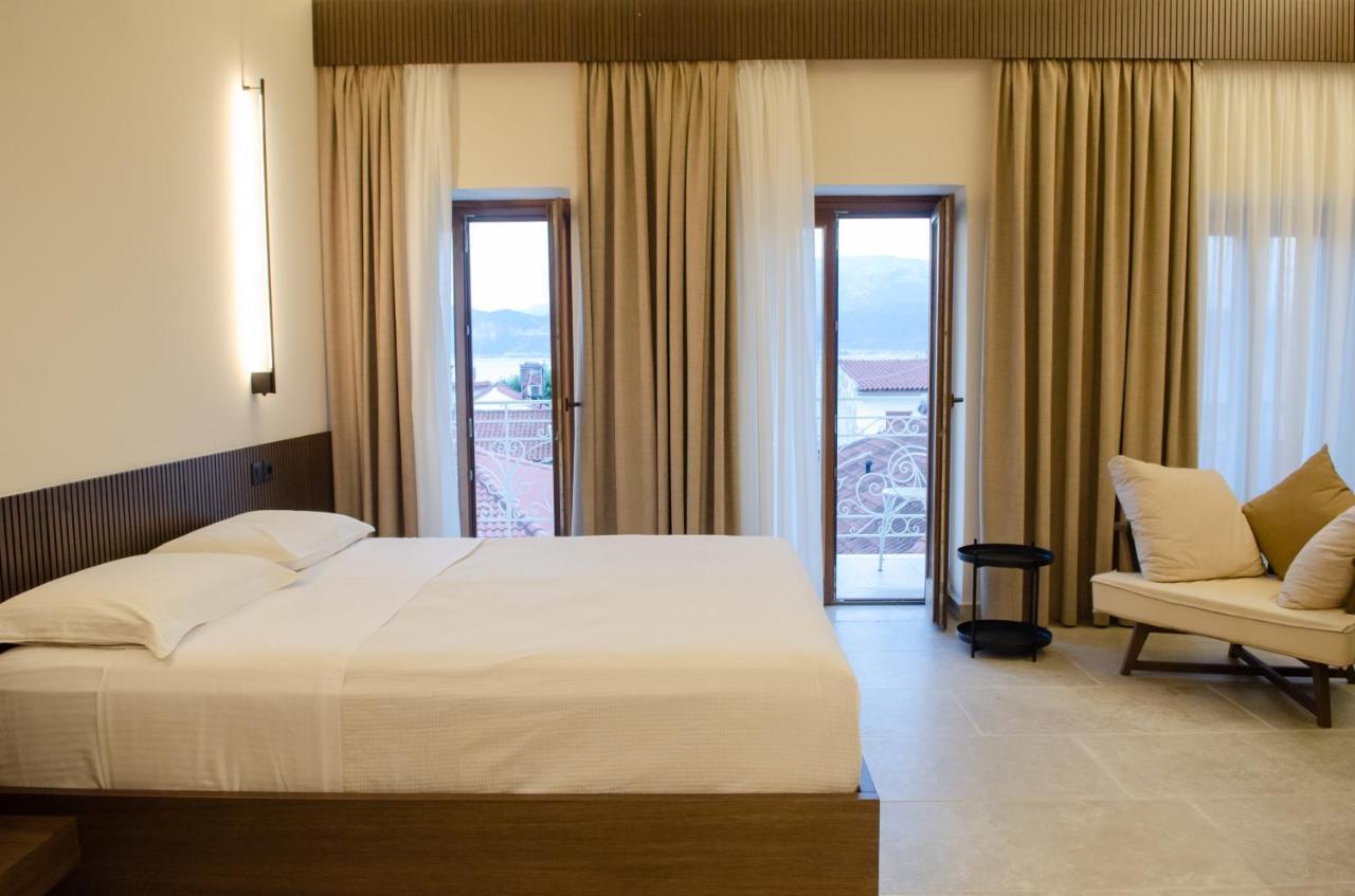 Leone Suites Nafpaktos Екстериор снимка